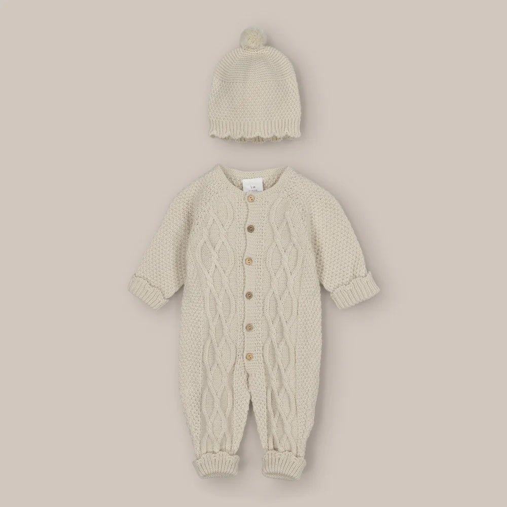 PELELE LINS + GORRO ARENA