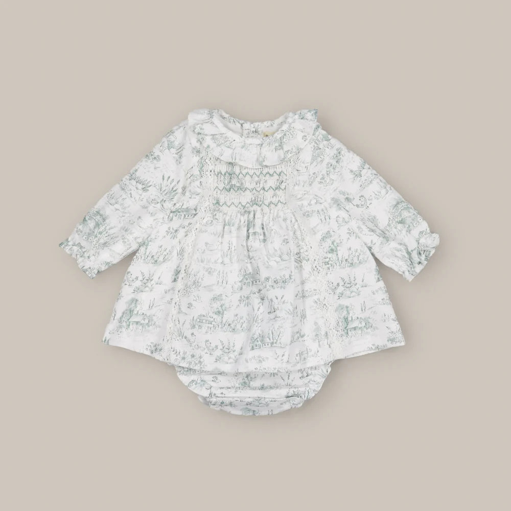 JESUSIN N TOILE VERDE